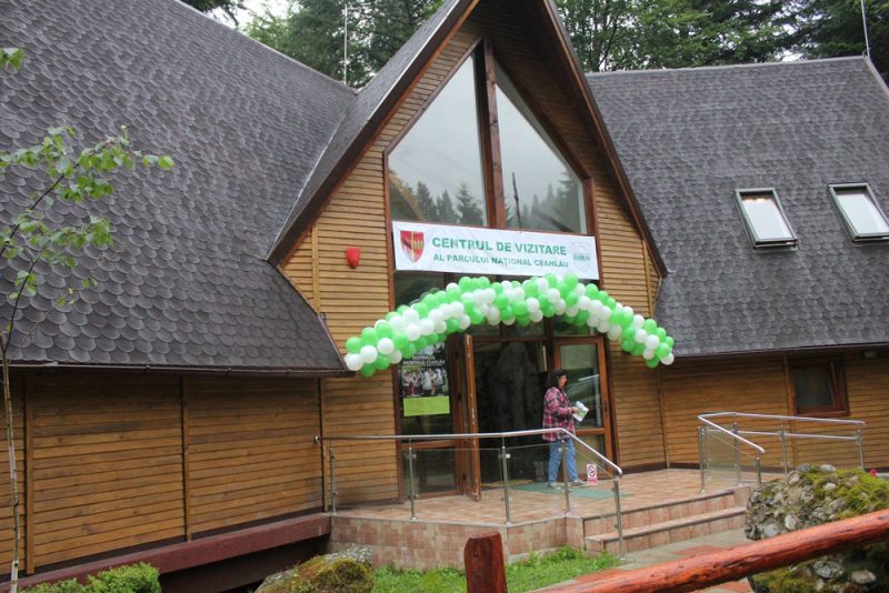 Centrul-de-vizitare-Izvorul-Muntelui-03